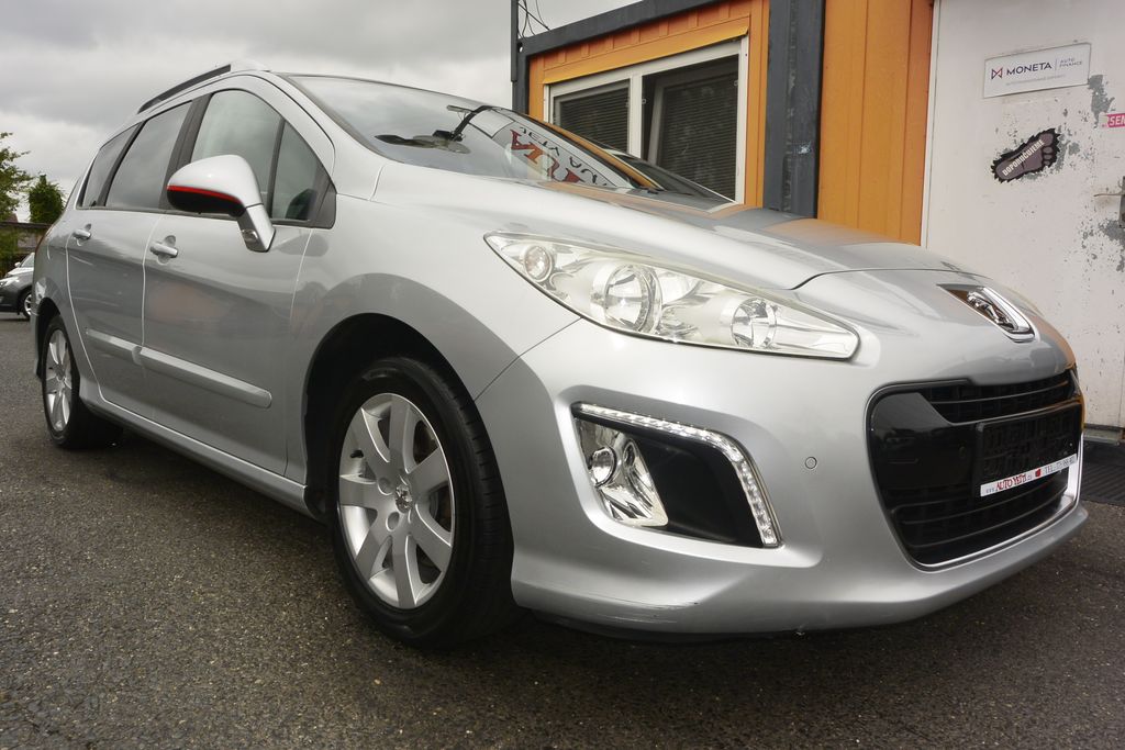 Peugeot 308 2.0HDi SW 7míst
