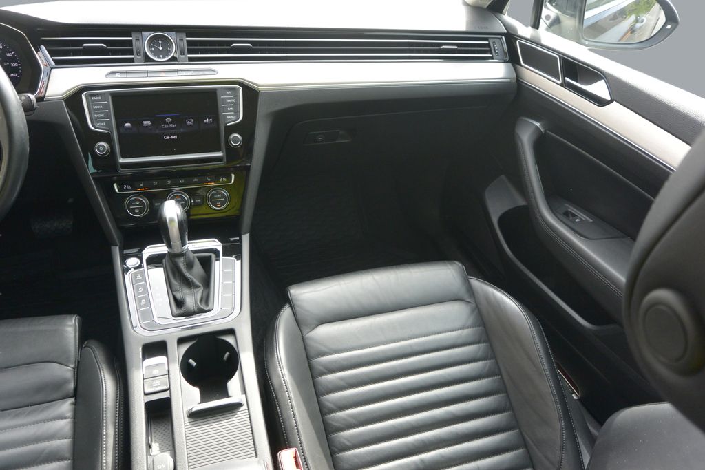 Volkswagen Passat 2.0TDi 4MOTION 176kW DPH!