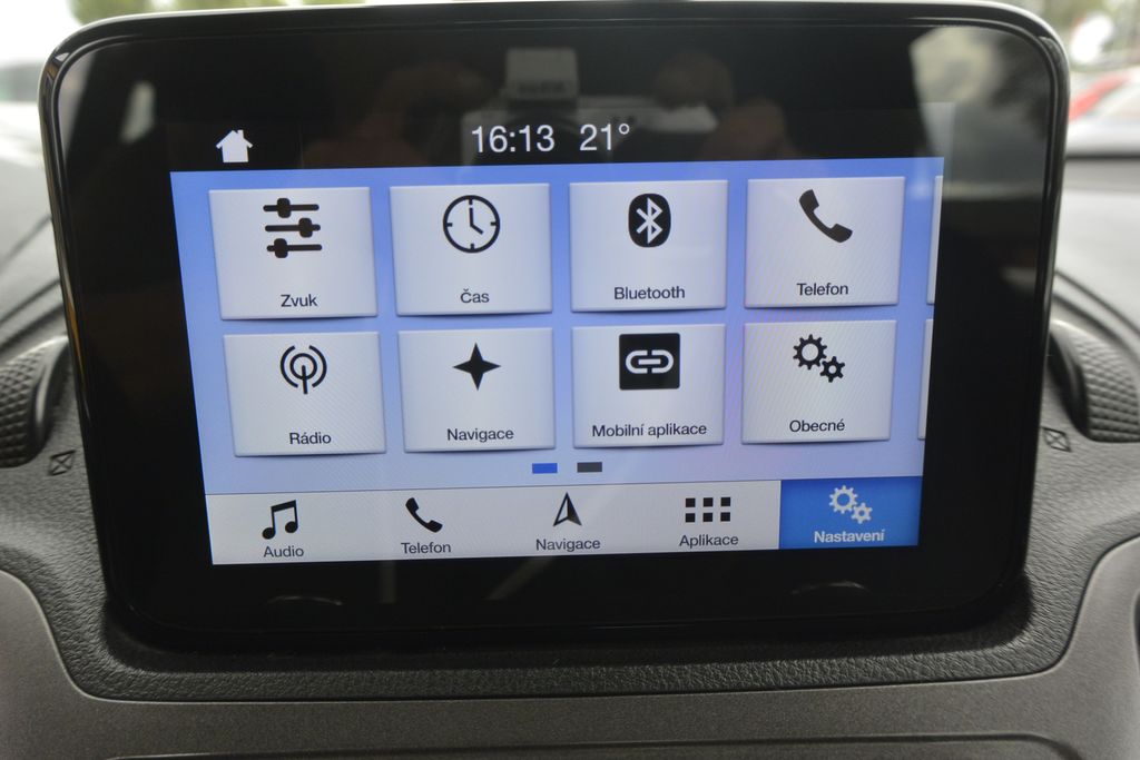 Ford Transit Connect 1.5TDCi 88kW LUXUS výbava i stav