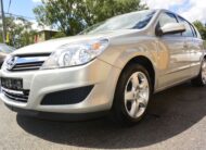Opel Astra 1.6i16v AUTOMAT EASYTRONIC