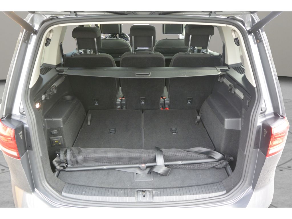 Volkswagen Touran 2.0TDi  PANORAMA*NAVI*LED*7míst