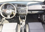 Volkswagen Golf 2.0i