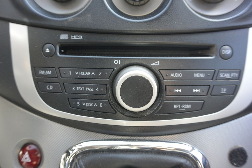 Mitsubishi Grandis 2.0DI-D 6míst