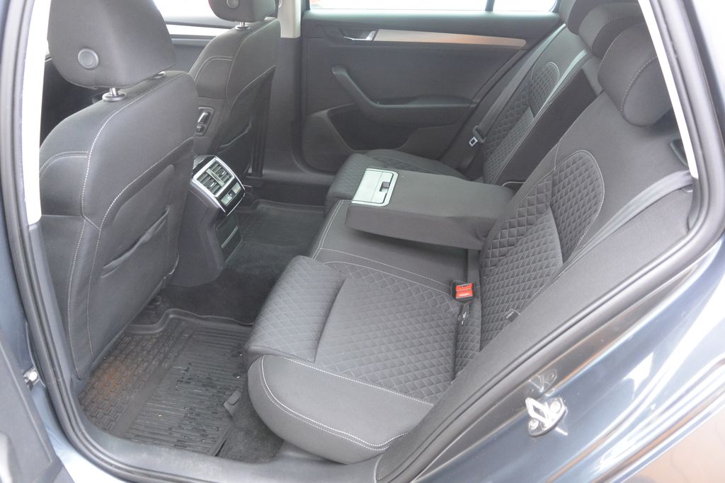 Škoda Superb 2.0TDi 140kW DSG DPH