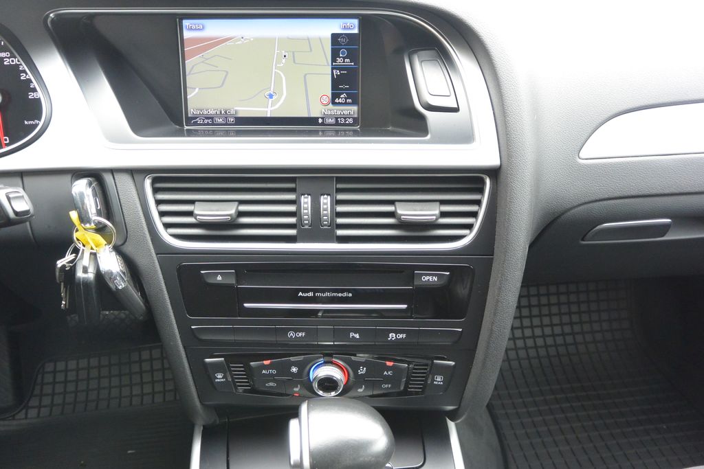 Audi A4 3.0TDi 180kW QUATTRO AUTOMAT