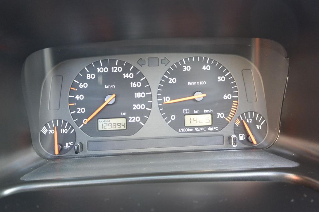 Volkswagen Golf 2.0i