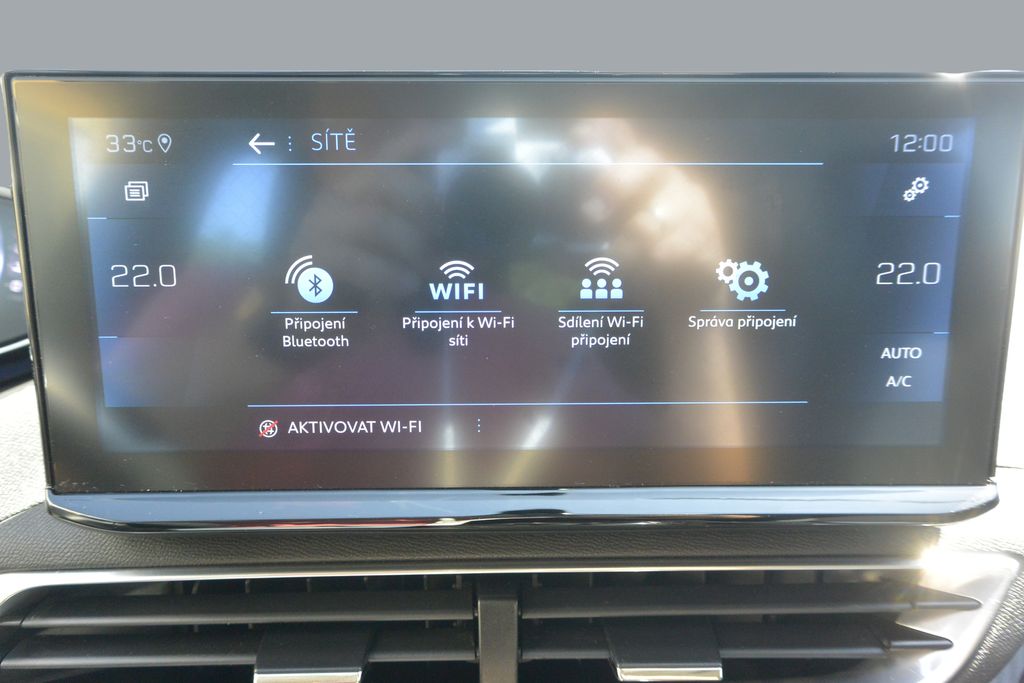 Peugeot 3008 1.2 PureTech 96kW * DPH