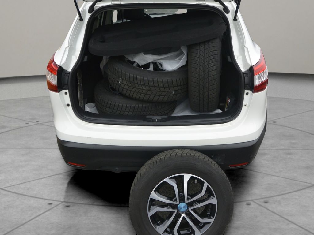 Nissan Qashqai 1,2 DIG-T Tekna Aut. Panorama