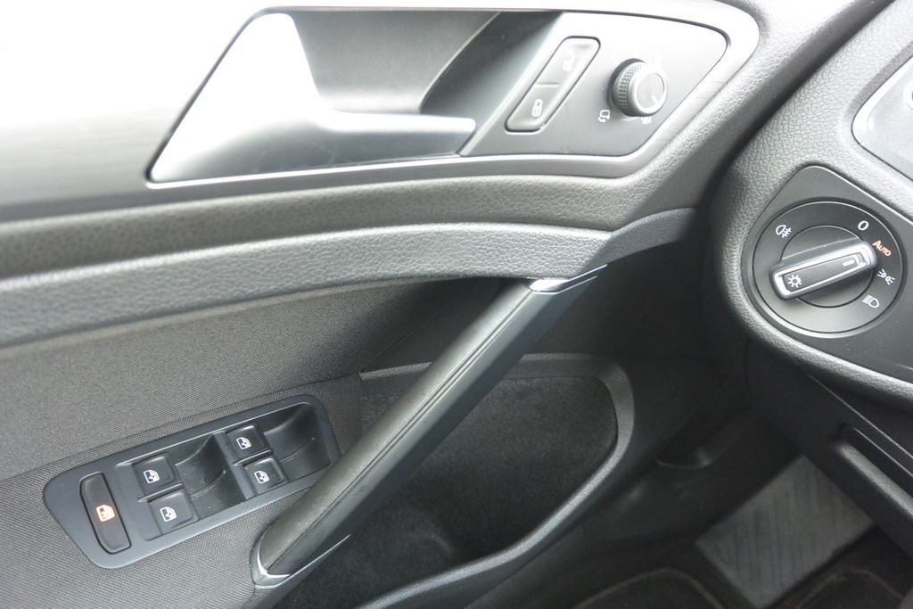 Volkswagen Golf 2.0TDi