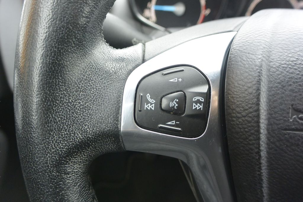 Ford Fiesta 1.0 EcoBoost vyhřív.sedadla+okno