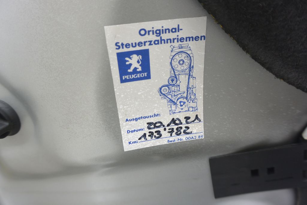 Peugeot 308 2.0HDi SW 7míst