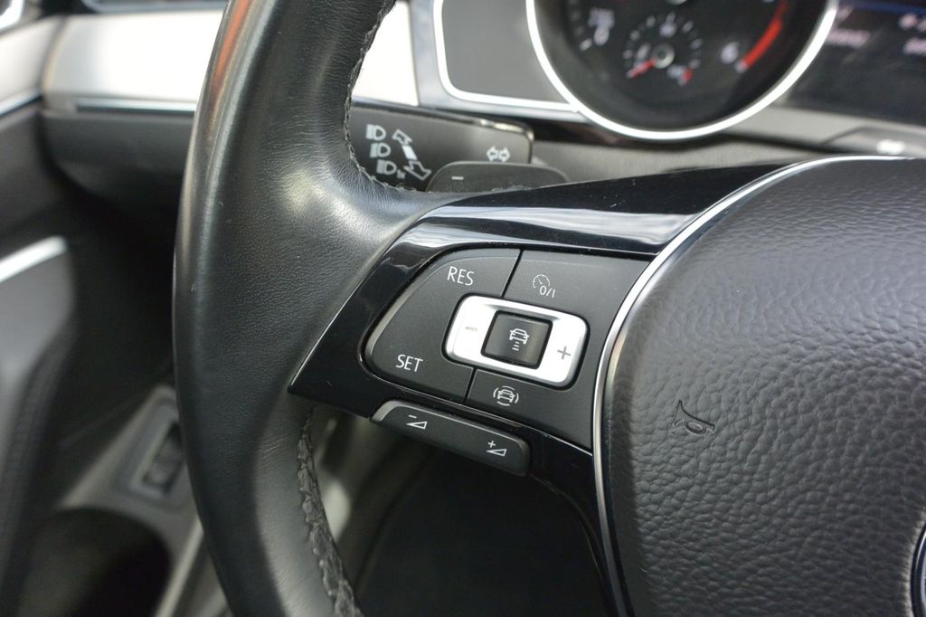 Volkswagen Passat 2.0TDi DSG, LED, NAVI, DPH