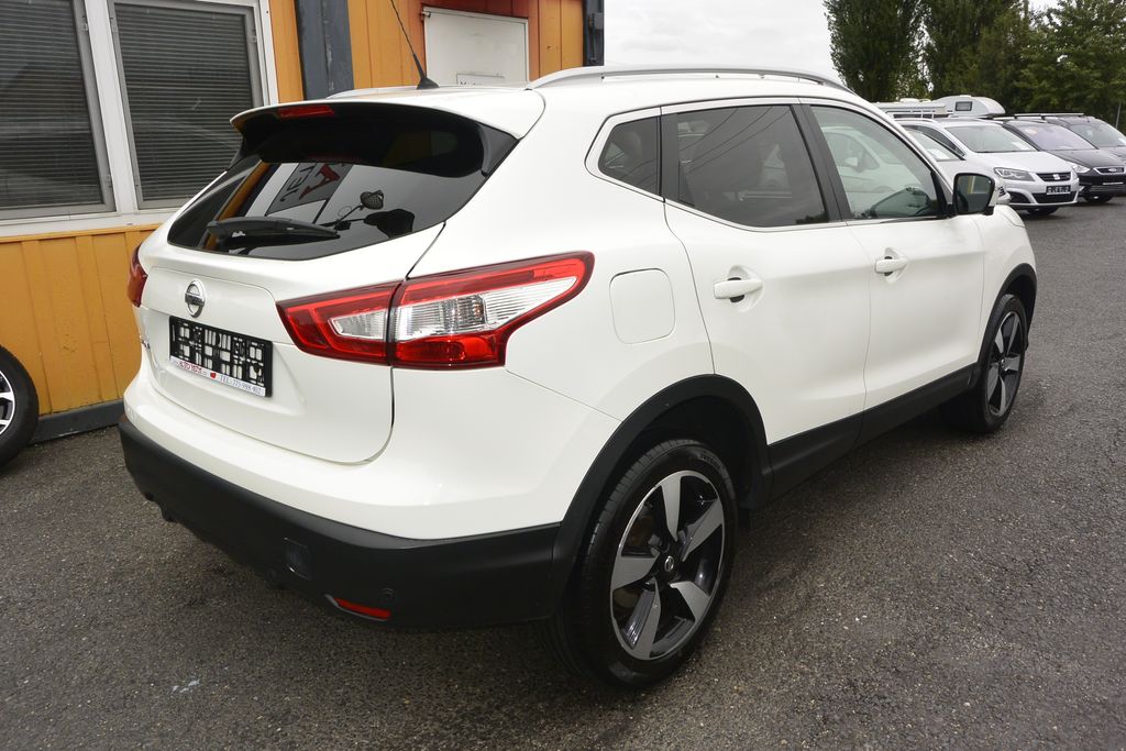 Nissan Qashqai 1,2 DIG-T Tekna Aut. Panorama