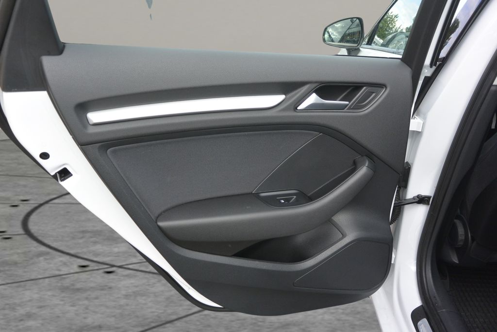 Audi A3 2.0TDi Spotback 110kW Xenon