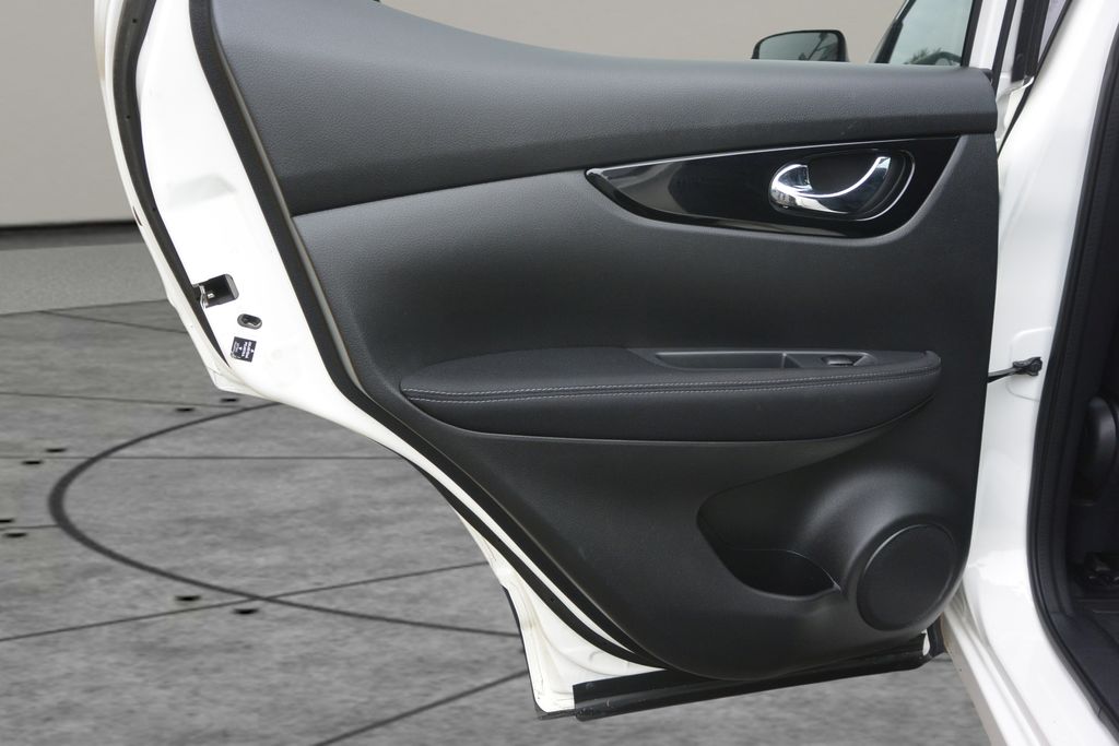 Nissan Qashqai 1,2 DIG-T Tekna Aut. Panorama