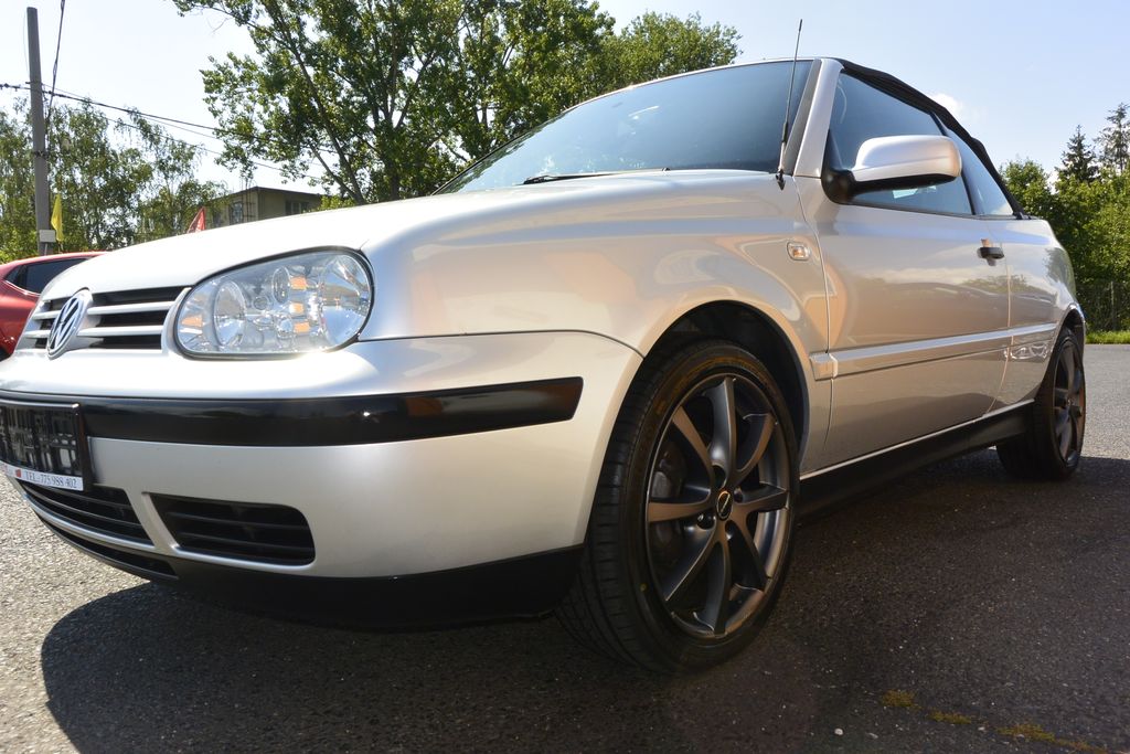 Volkswagen Golf 2.0i