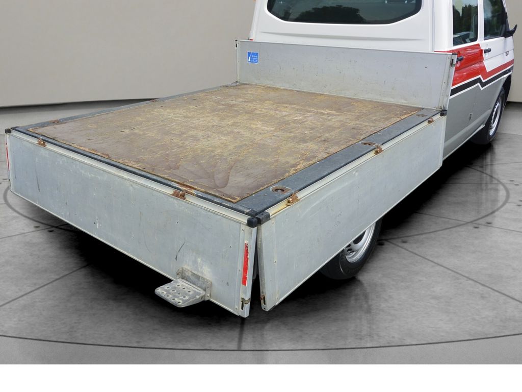 Volkswagen T5 Transporter 2.0TDi 103kW