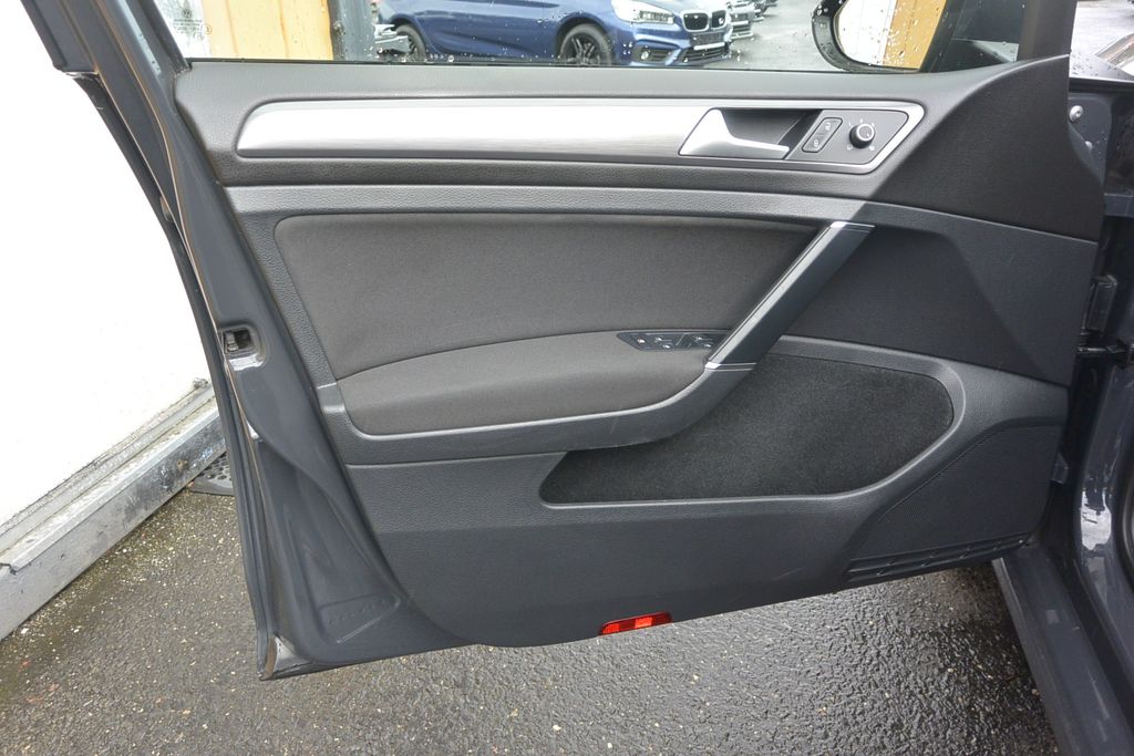 Volkswagen Golf 2.0TDi