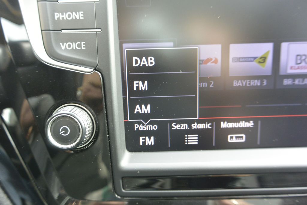 Volkswagen Touran 2.0TDi  PANORAMA*NAVI*LED*7míst