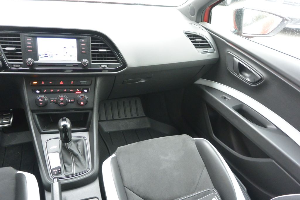 Seat Leon 2.0TSi DSG CUPRA 280PS