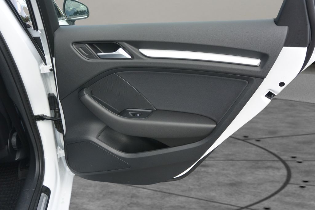 Audi A3 2.0TDi Spotback 110kW Xenon