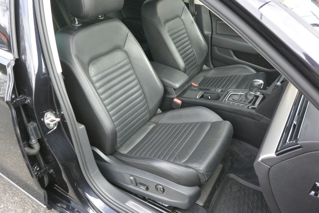 Volkswagen Passat 2.0TDi 4MOTION 176kW DPH!