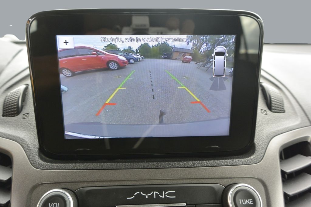 Ford Transit Connect 1.5TDCi 88kW LUXUS výbava i stav