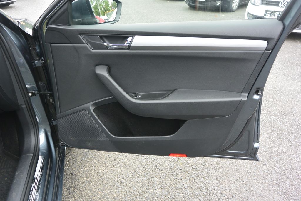 Škoda Superb 2.0TDi 140kW DSG DPH