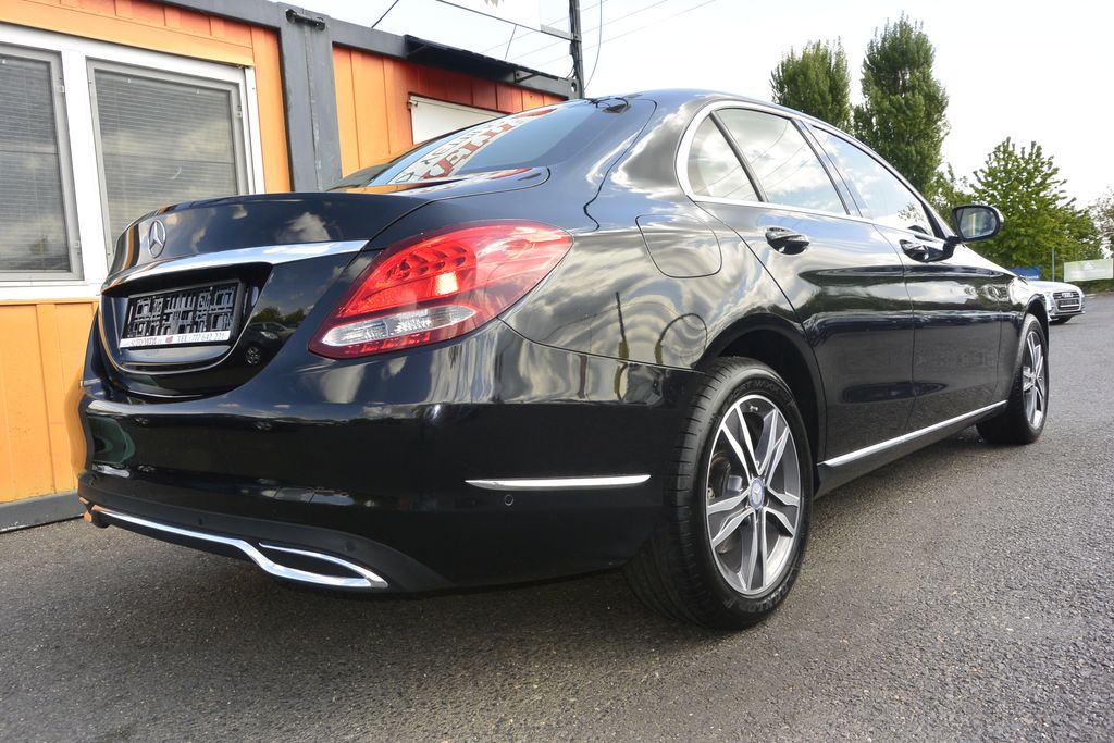 Mercedes-Benz C 200 C200d Avantgarde