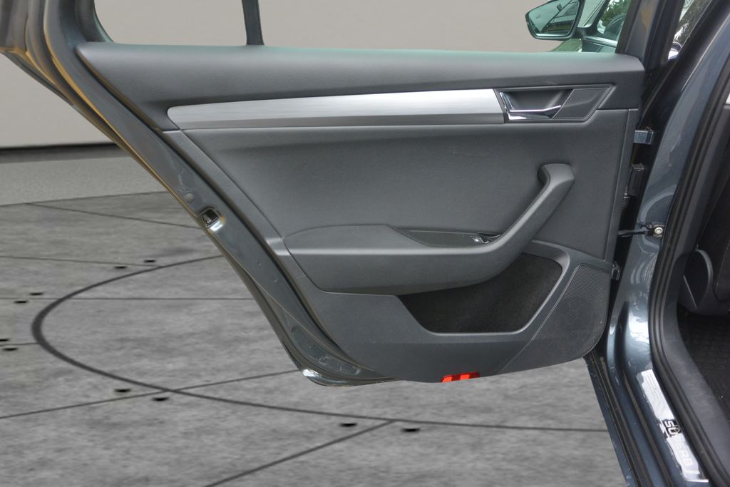 Škoda Superb 2.0TDi 140kW DSG DPH