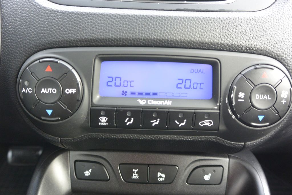 Hyundai ix35 2.0CRDi 4×4 * AT * ČR * DPH