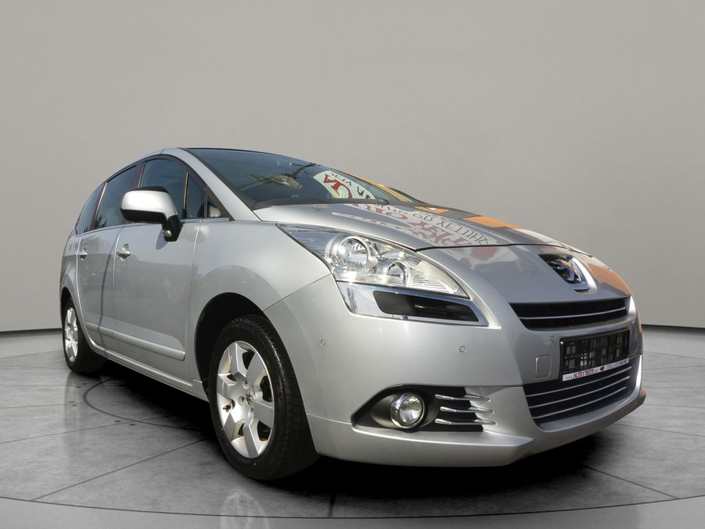 Peugeot 5008 1.6i16v + LPG nové*7míst