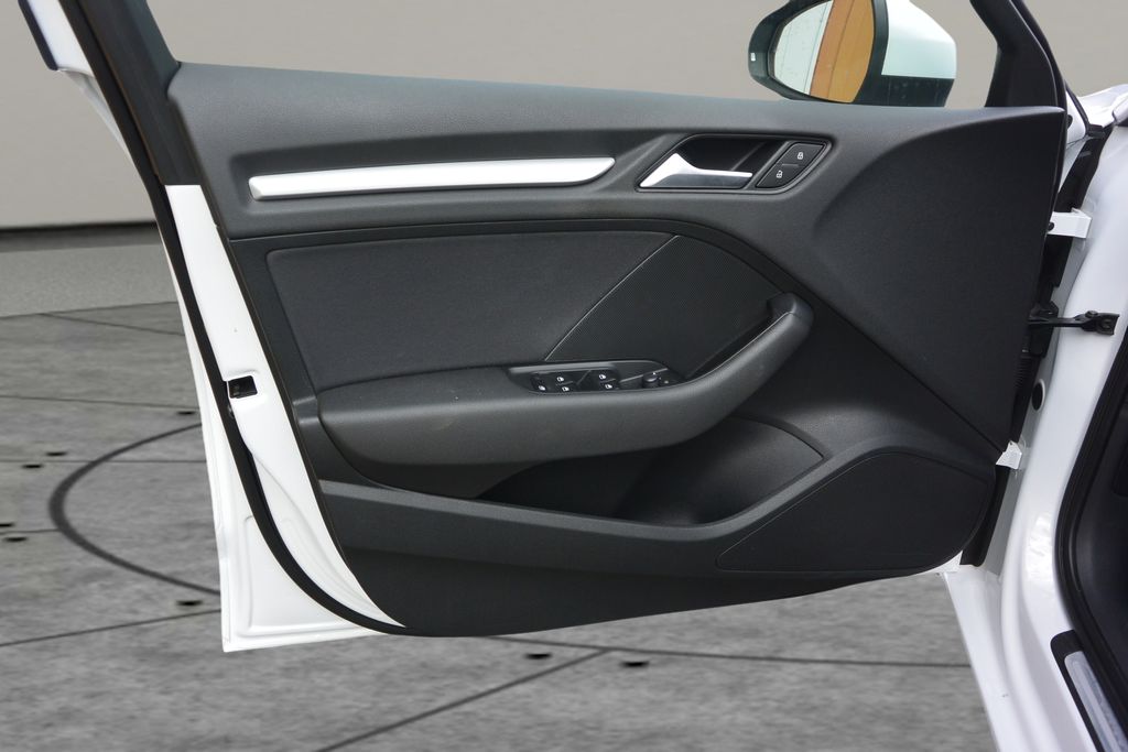 Audi A3 2.0TDi Spotback 110kW Xenon