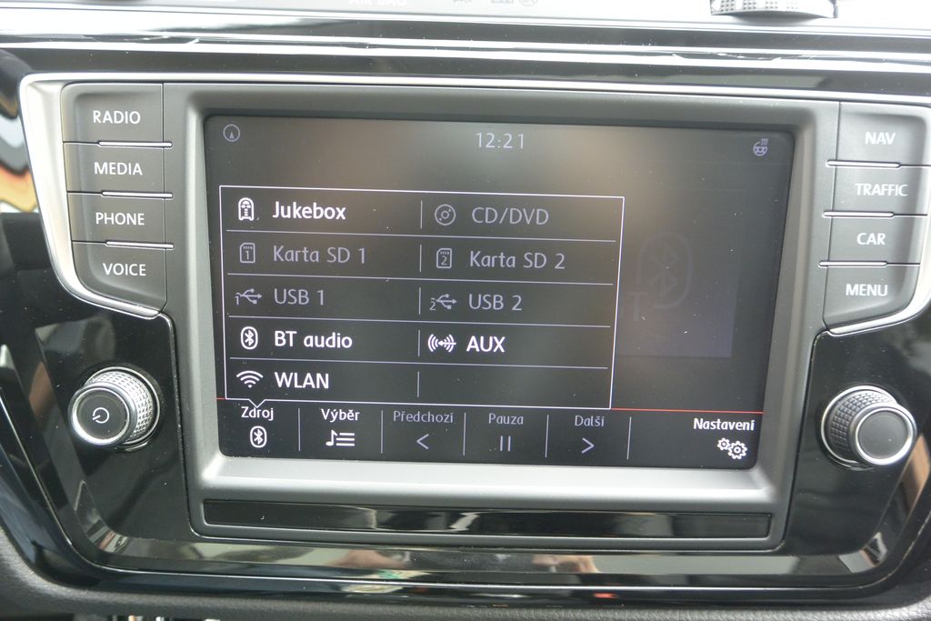 Volkswagen Touran 2.0TDi  PANORAMA*NAVI*LED*7míst