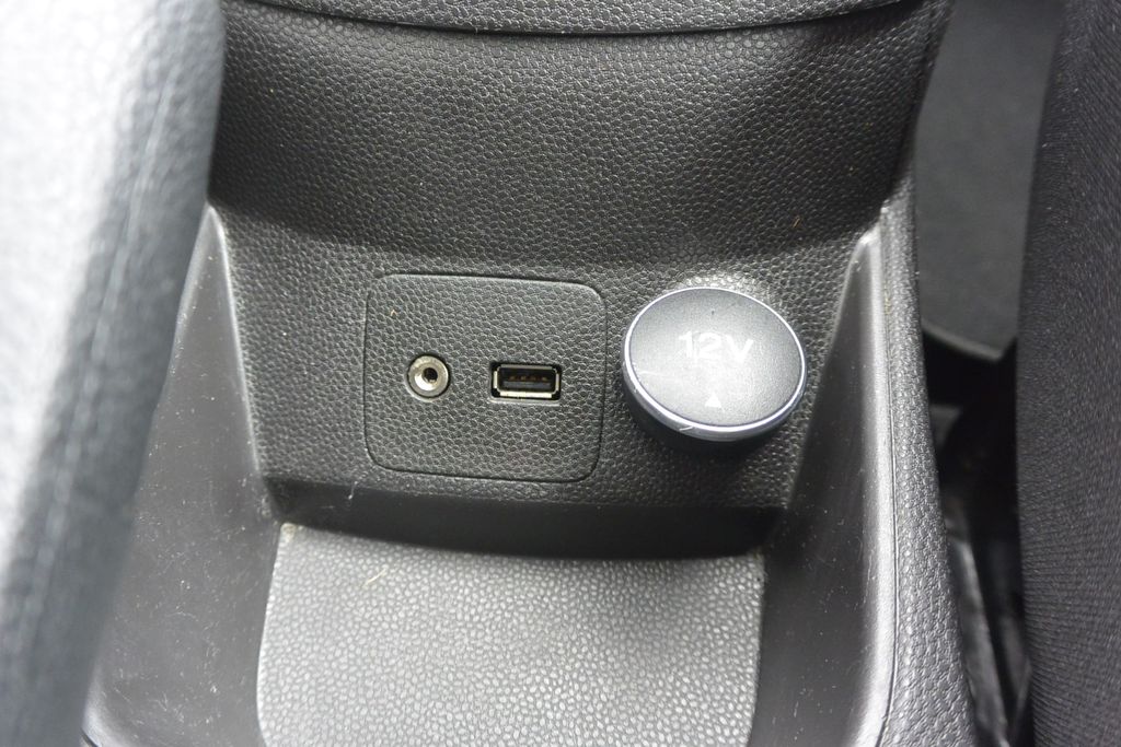 Ford Fiesta 1.0 EcoBoost vyhřív.sedadla+okno