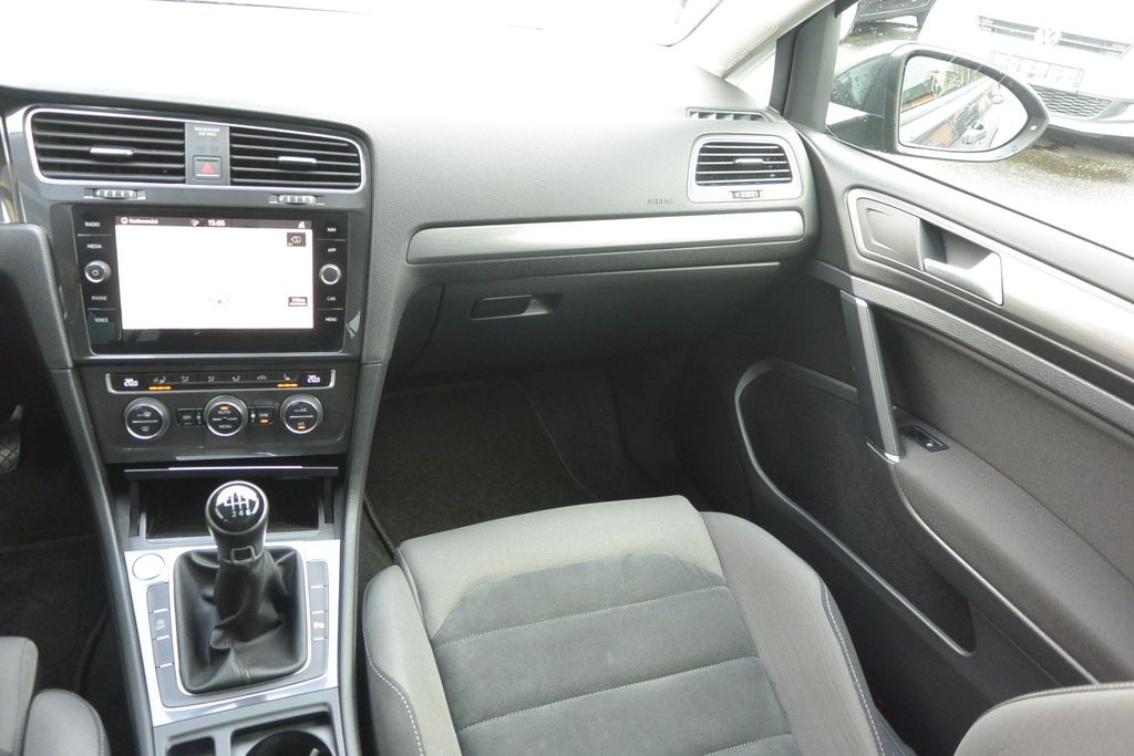 Volkswagen Golf 2.0TDi