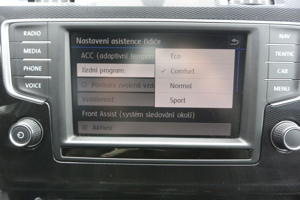 Volkswagen Golf 2.0TDi GTD