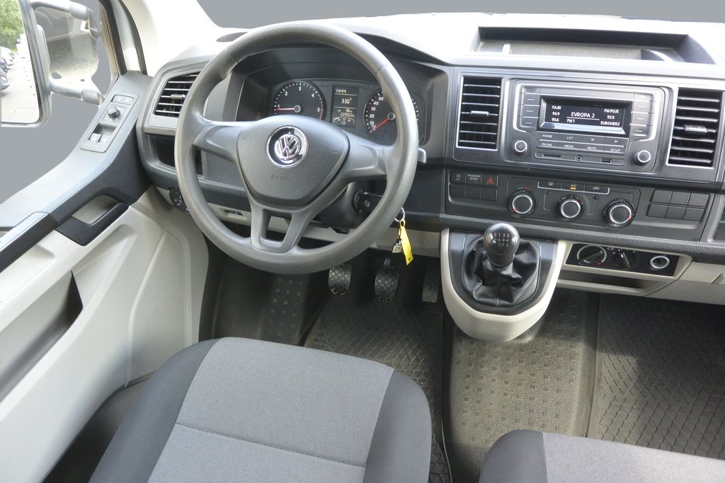 Volkswagen T5 Transporter 2.0TDi 103kW