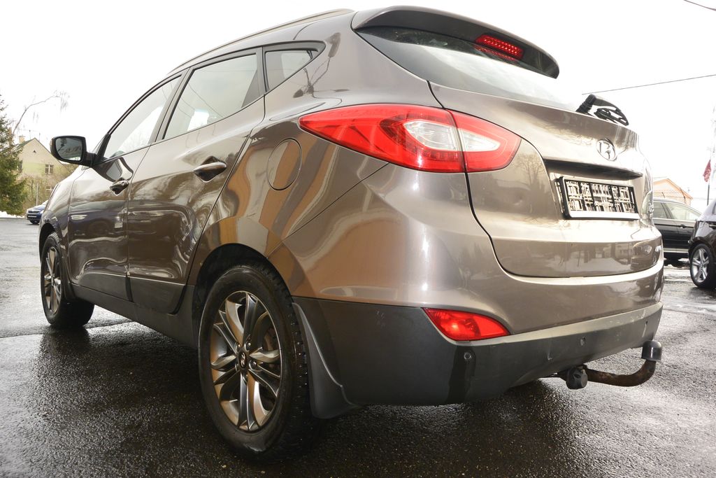 Hyundai ix35 2.0CRDi 4×4 * AT * ČR * DPH