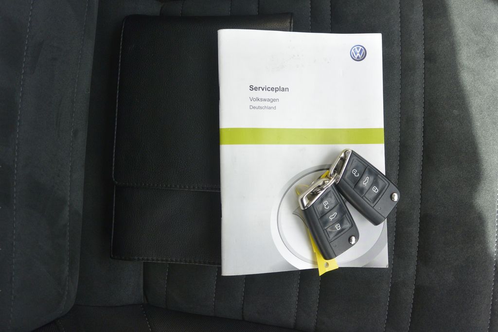 Volkswagen Touran 2.0TDi  PANORAMA*NAVI*LED*7míst
