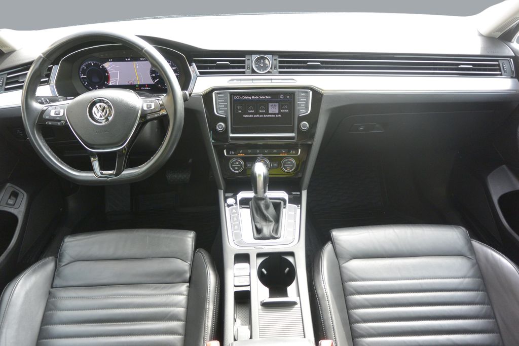 Volkswagen Passat 2.0TDi 4MOTION 176kW DPH!