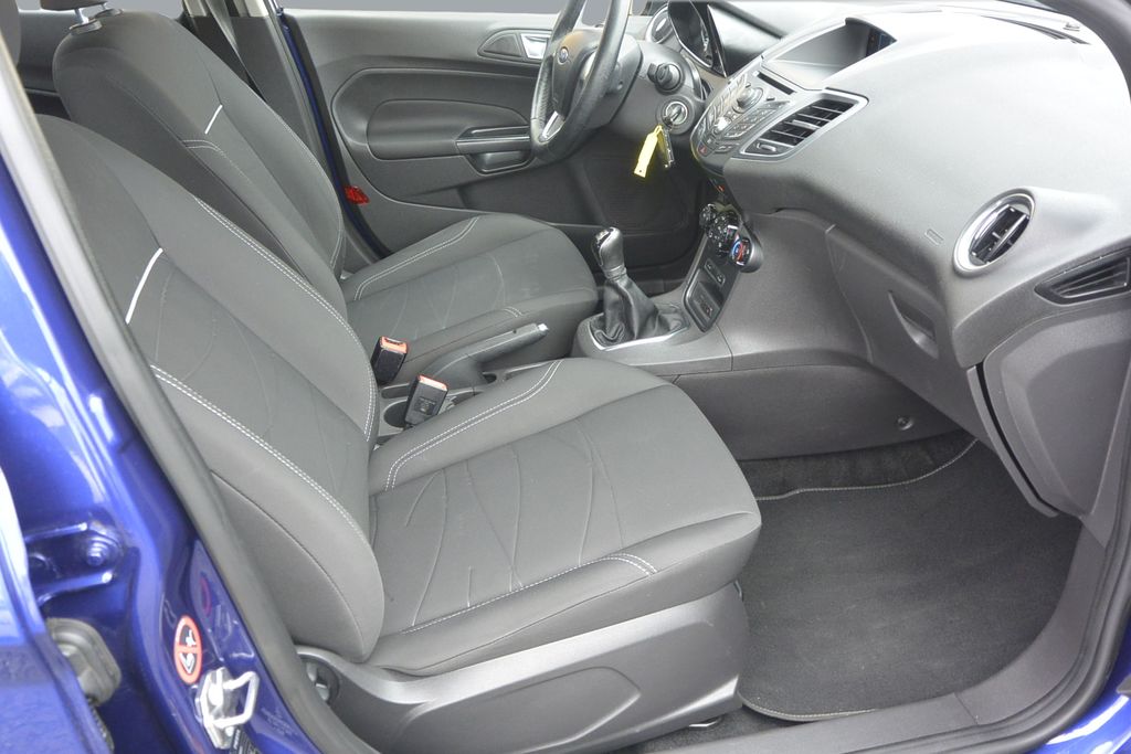 Ford Fiesta 1.0 EcoBoost vyhřív.sedadla+okno