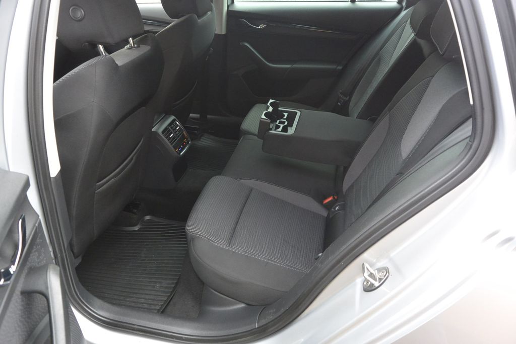 Škoda Octavia 2.0TDi Ambition * DPH