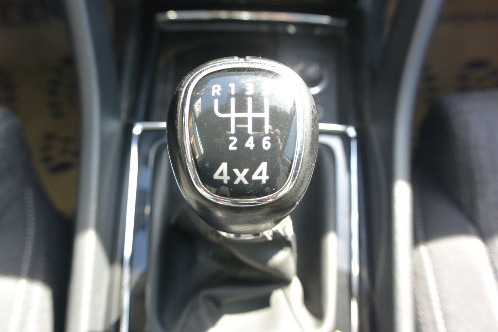 Škoda Karoq 2.0TDi 4×4 STYLE , LED,tažné,NAVI