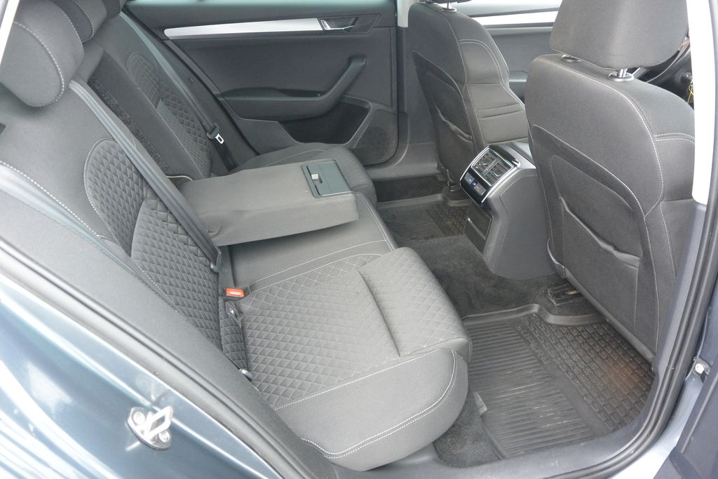 Škoda Superb 2.0TDi 140kW DSG DPH