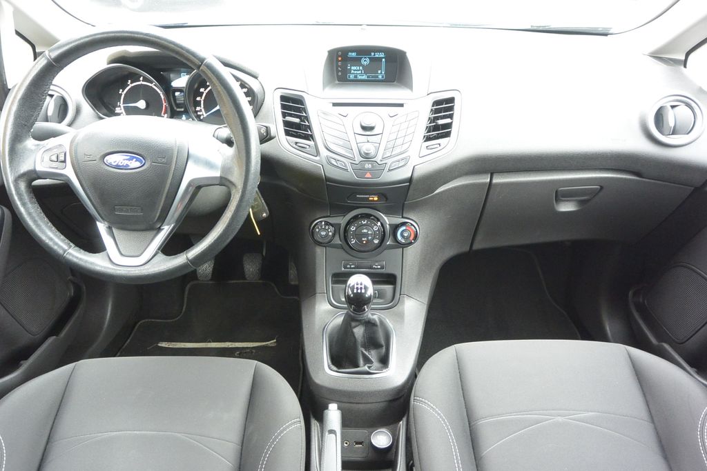 Ford Fiesta 1.0 EcoBoost vyhřív.sedadla+okno