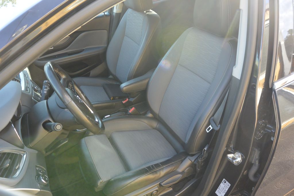 Opel Mokka 1.7CDTi 96kW XENON*VYHŘÍV.VOLANT