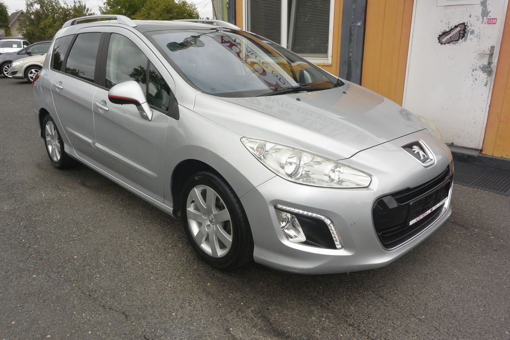 Peugeot 308 2.0HDi SW 7míst