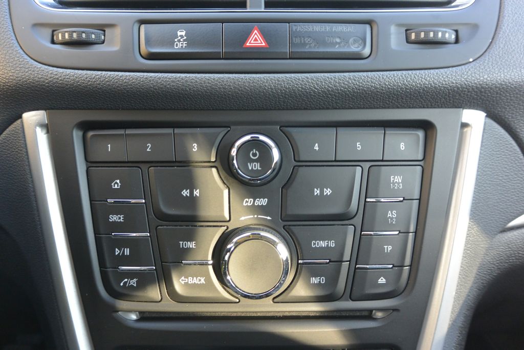 Opel Mokka 1.7CDTi 96kW XENON*VYHŘÍV.VOLANT