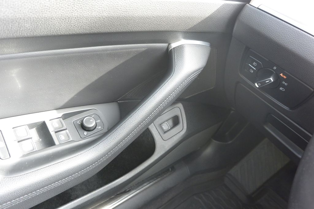 Volkswagen Passat 2.0TDi 4MOTION 176kW DPH!